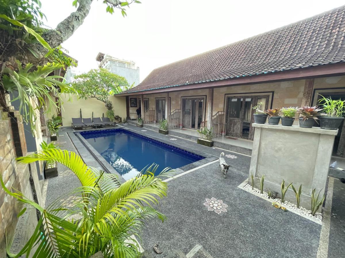Belimbing Guest House Canggu Extérieur photo